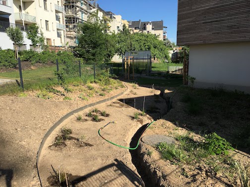 Mai 2018 - Arbeiten im Vorgarten