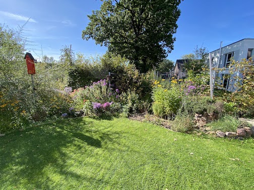 Oktober 2021 - Staudenbeet im Herbst